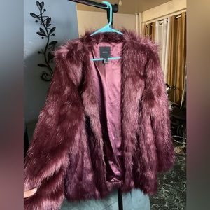 Bergeny fur jacket in Large (Forever21)